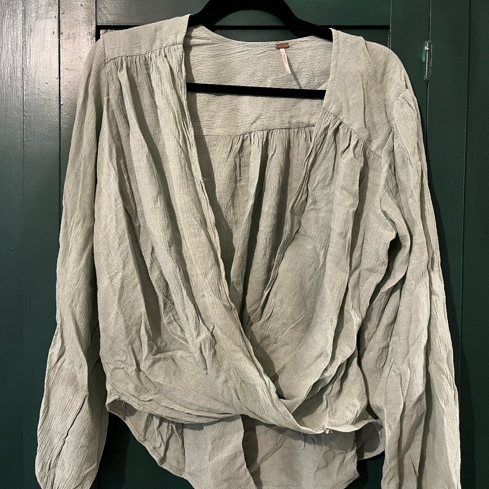 Free People green top